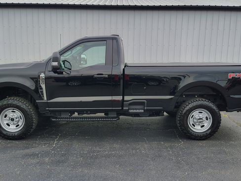 Used 2026 Ford F250 XL w/ XL Off-Road Package AWD/4WD image 7