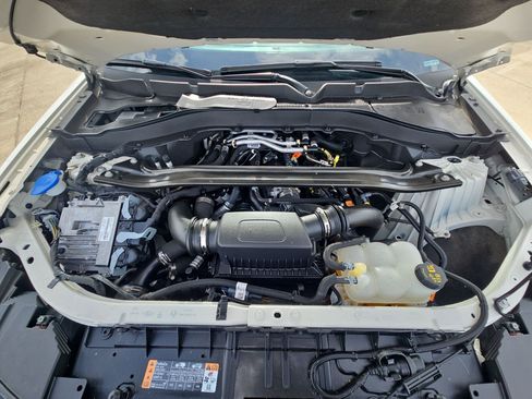 Used 2023 Ford Explorer ST w/ Technology Package image 34