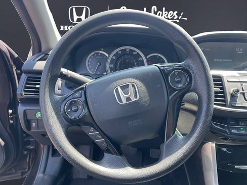 Used 2016 Honda Accord LX image 10