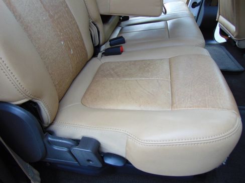 Used 2011 Ford F250 Lariat w/ Lariat Ultimate Pkg image 17