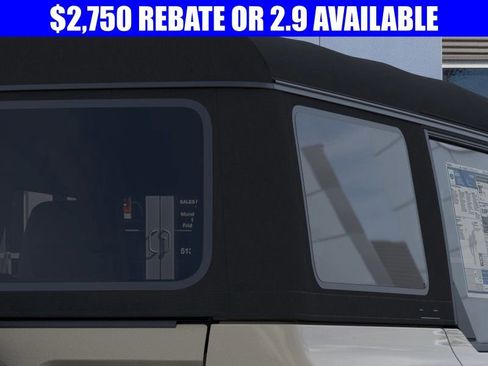 New 2025 Ford Bronco 4-Door image 25