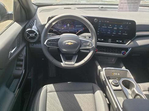 New 2027 Chevrolet Equinox LT w/ Convenience Package II AWD/4WD image 20