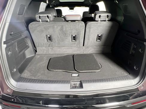 Used 2024 Chevrolet Traverse RS w/ LPO, Floor Liner Package image 26