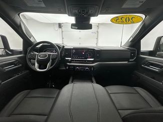 Used 2025 GMC Sierra 2500 SLT w/ SLT Premium Package video 2