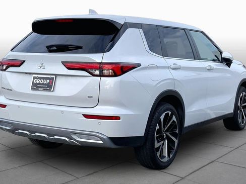 Used 2024 Mitsubishi Outlander SE FWD image 13