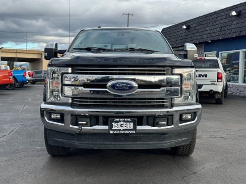 Used 2017 Ford F350 Lariat w/ Lariat Ultimate Package image 3