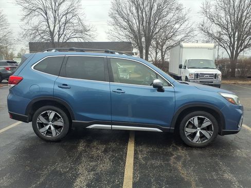 Used 2021 Subaru Forester Touring image 29