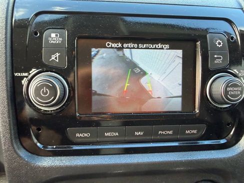 Used 2018 RAM ProMaster 2500 w/ Premium Appearance Group image 20