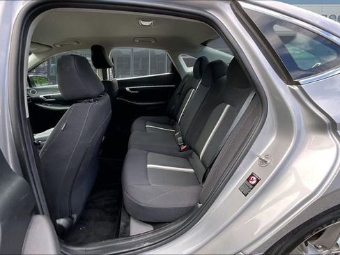 Used 2023 Hyundai Sonata SE FWD image 20