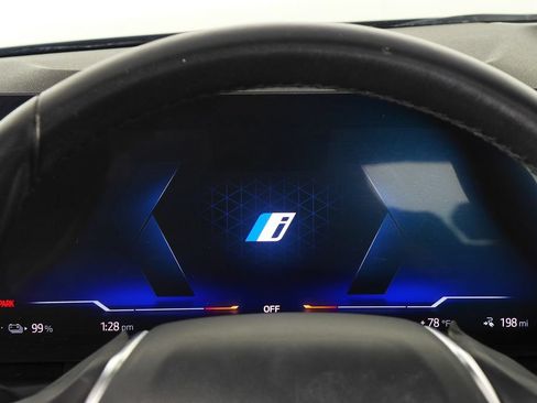 Used 2023 BMW i4 eDrive35 RWD image 28