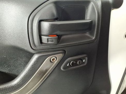 Used 2017 Jeep Wrangler Unlimited Sport AWD/4WD image 15