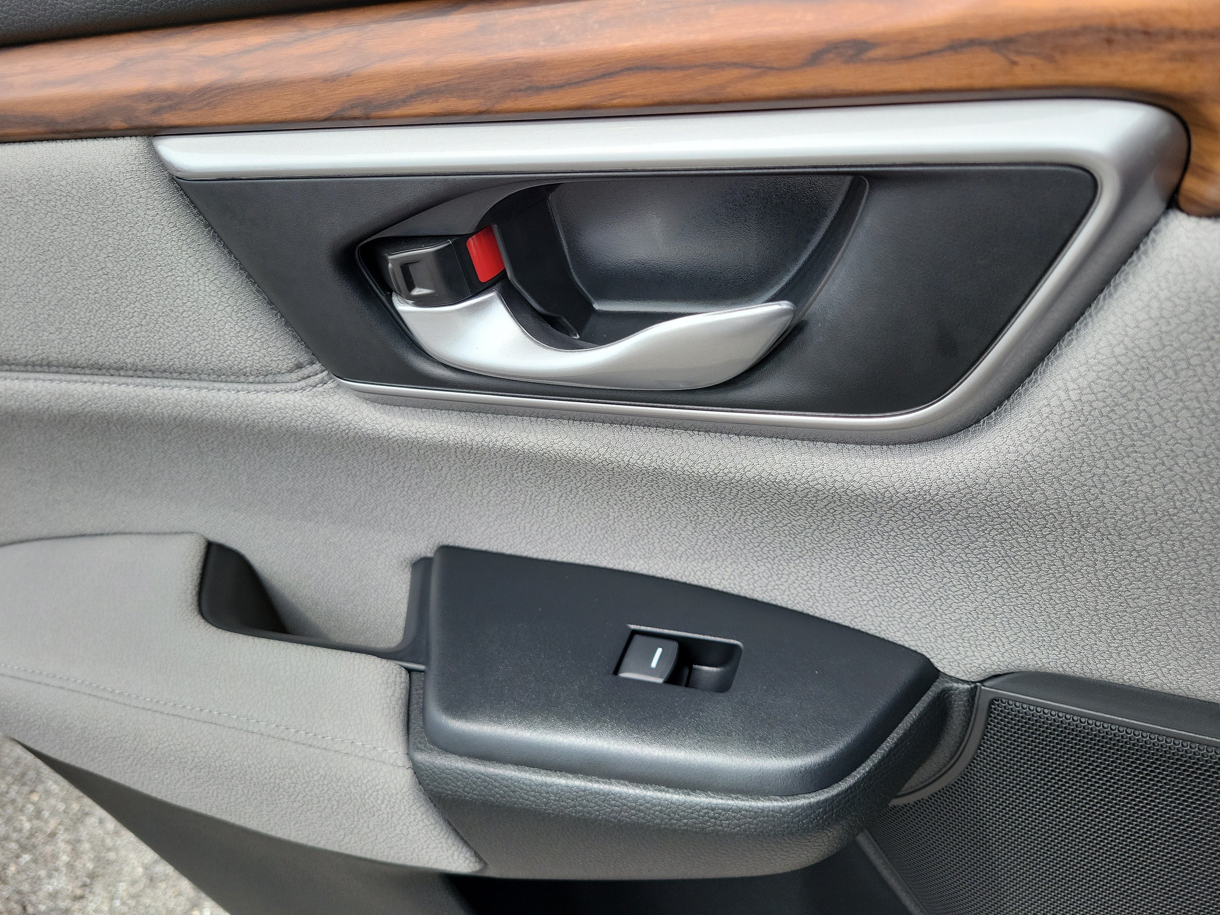 Used 2020 Honda CR-V EX image 15