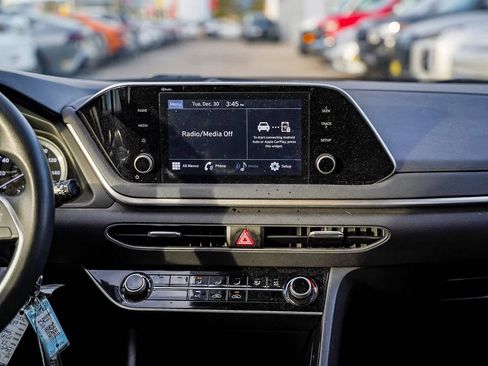 Certified 2023 Hyundai Sonata SE w/ Cargo Package image 13