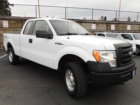 Used 2010 Ford F150 XL image 1