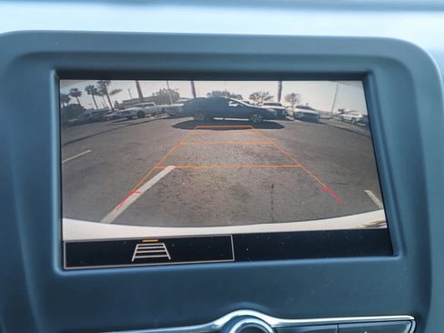 Used 2022 Chevrolet Equinox LT image 17