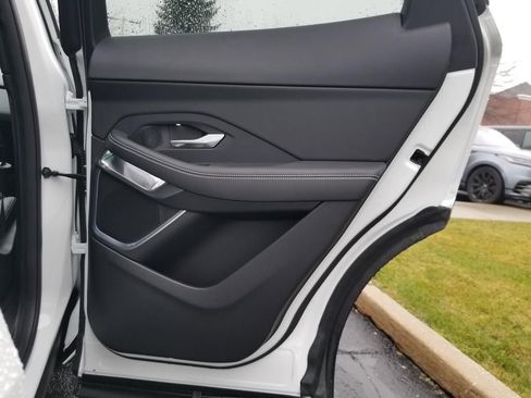 Used 2024 Jaguar E-PACE R-Dynamic SE image 24