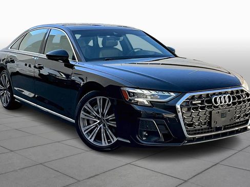 Used 2023 Audi A8 L 3.0T image 2