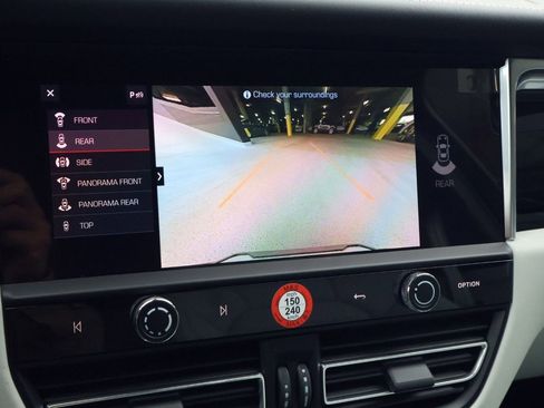 New 2026 Porsche Macan S image 19