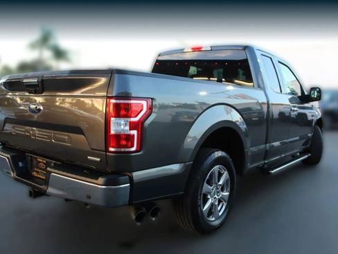 Used 2018 Ford F150 XLT w/ Equipment Group 302A Luxury image 5