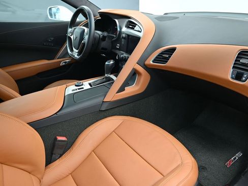 Used 2016 Chevrolet Corvette Z06 w/ 3LZ Preferred Equipment Group image 10