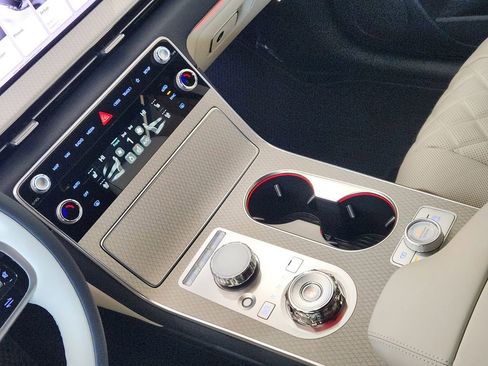 New 2026 Genesis GV80 3.5T Prestige image 14