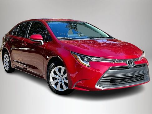 New 2026 Toyota Corolla LE image 2