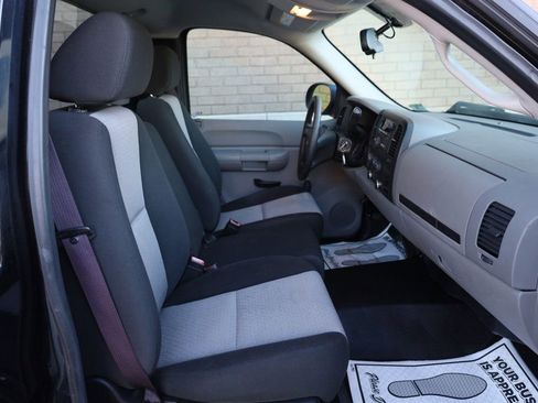 Used 2009 GMC Sierra 1500 W/T image 17