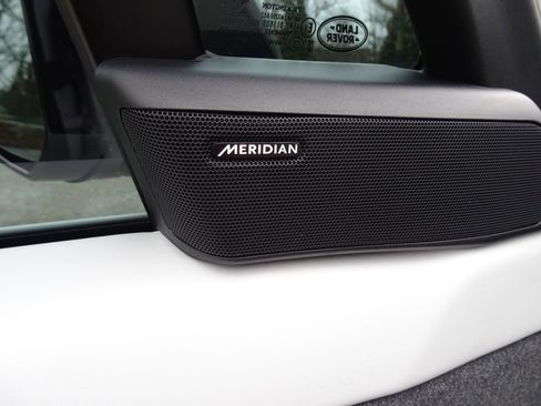 Certified 2023 Land Rover Range Rover Sport SE image 18