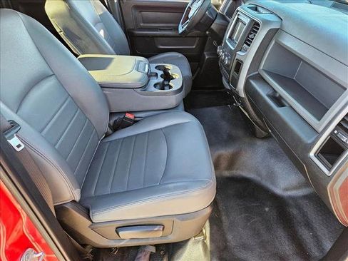 Used 2018 RAM 1500 Tradesman image 17