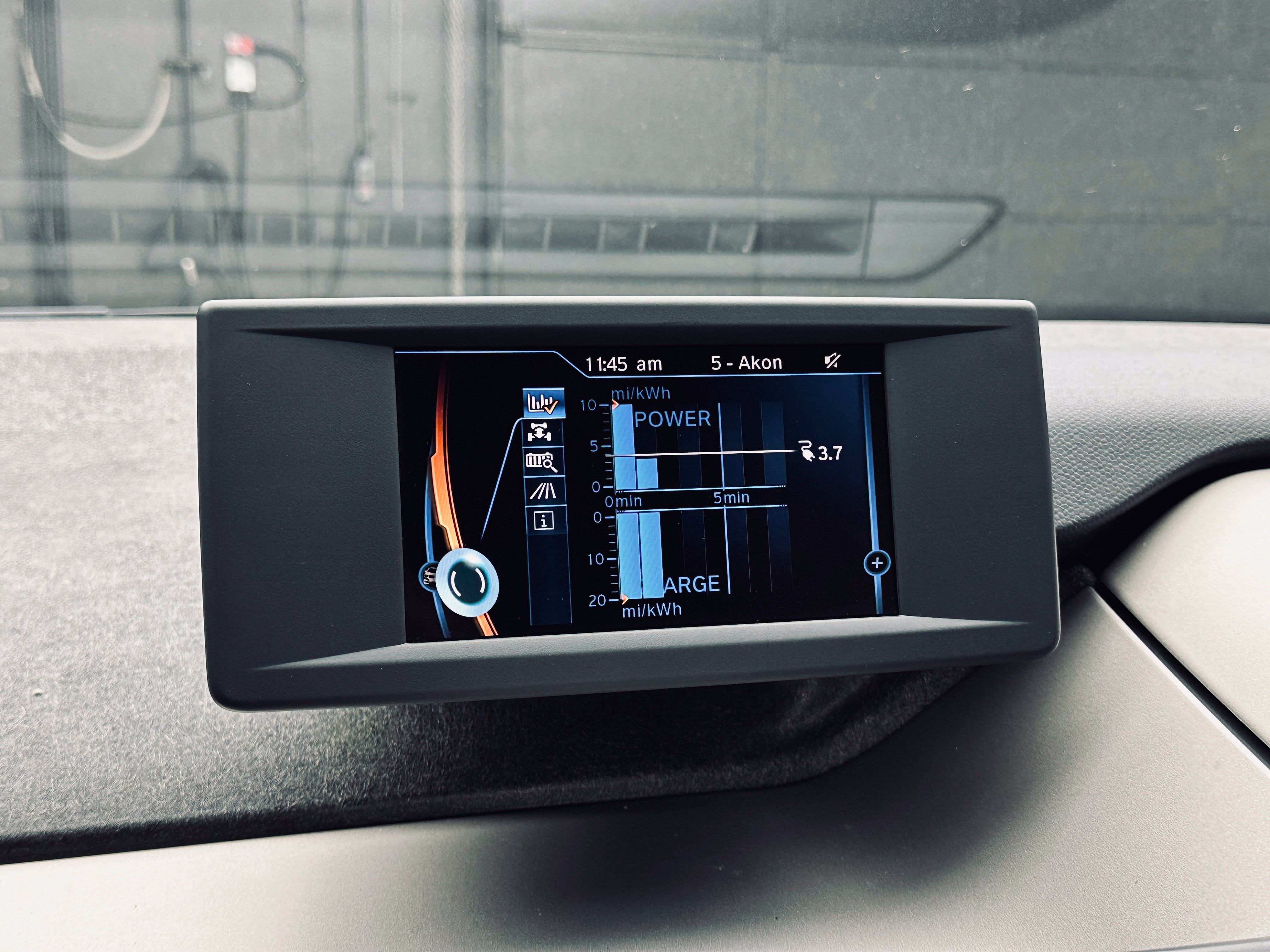 Used 2017 BMW i3 w/ Range Extender RWD image 29