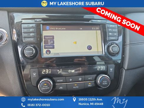 Used 2017 Nissan Rogue SL AWD/4WD image 33