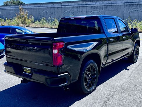Used 2023 Chevrolet Silverado 1500 Custom w/ LPO, Dark Essentials Package RWD image 6