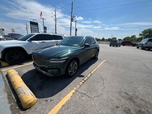 Used 2022 Genesis GV70 2.5T w/ Select Package AWD/4WD image 2