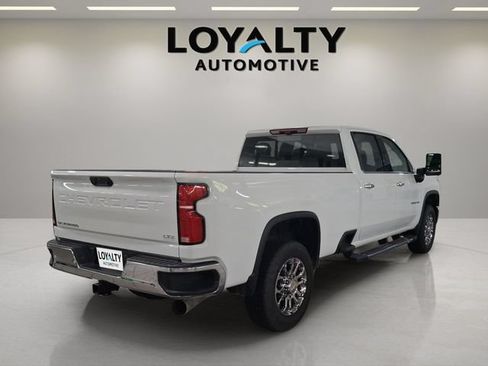 Used 2026 Chevrolet Silverado 3500 LTZ w/ LTZ Premium Package AWD/4WD image 5