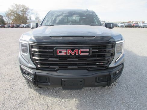 New 2026 GMC Sierra 1500 AT4X w/ AT4X AEV Edition image 12