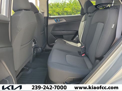 New 2026 Kia Sportage LX FWD image 12