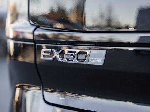 New 2026 Volvo EX30 Plus image 8