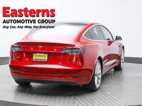 Used 2020 Tesla Model 3 Standard Range image 5