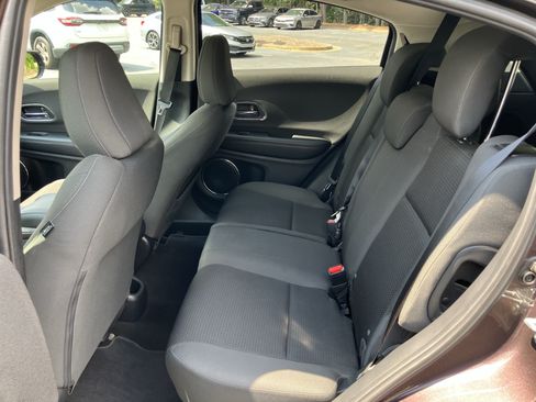 Certified 2022 Honda HR-V EX image 31