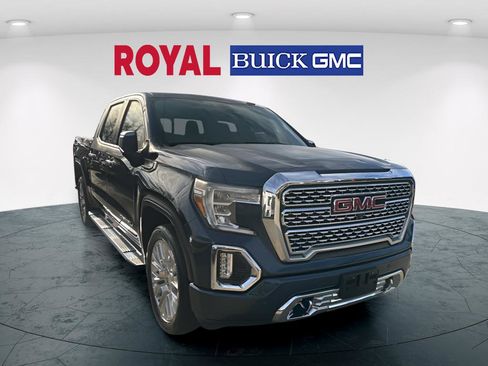 Used 2020 GMC Sierra 1500 Denali w/ Denali Premium Package image 3