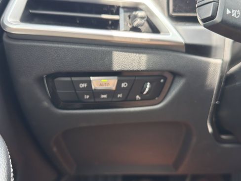 Certified 2025 BMW 430i Convertible RWD image 26
