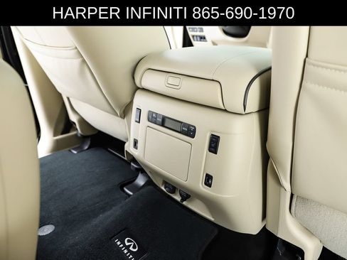 Used 2024 INFINITI QX80 Sensory w/ Cargo Package AWD/4WD image 39
