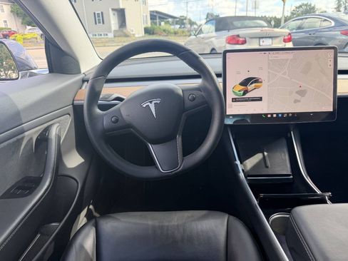 Used 2020 Tesla Model 3 Long Range AWD/4WD image 20