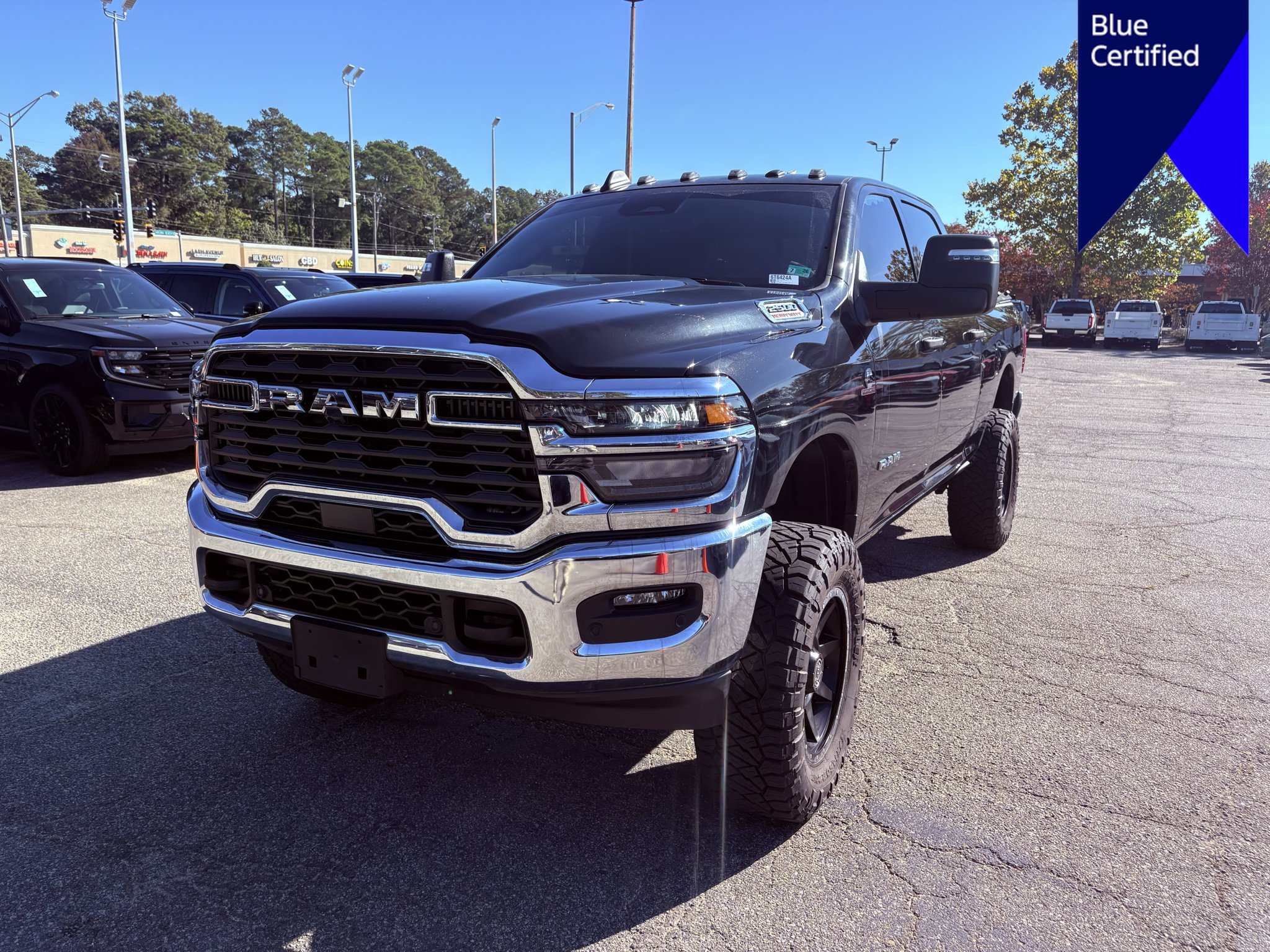 Used 2025 RAM 2500 Big Horn AWD/4WD image 1