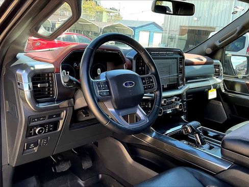 Used 2023 Ford F150 Lariat image 18