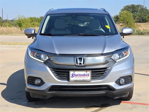 Used 2022 Honda HR-V EX image 2