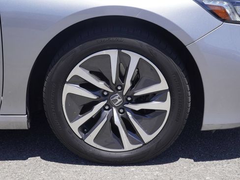 Used 2020 Honda Accord EX image 7