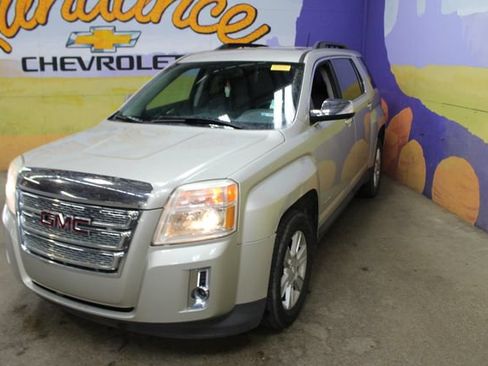 Used 2013 GMC Terrain SLT FWD image 4