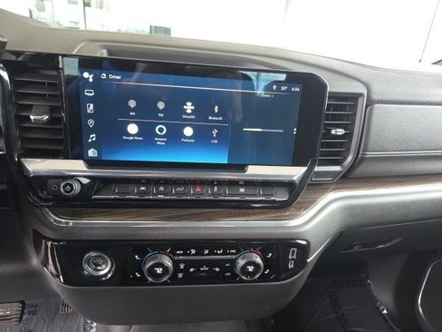 Used 2023 Chevrolet Silverado 1500 LT image 29