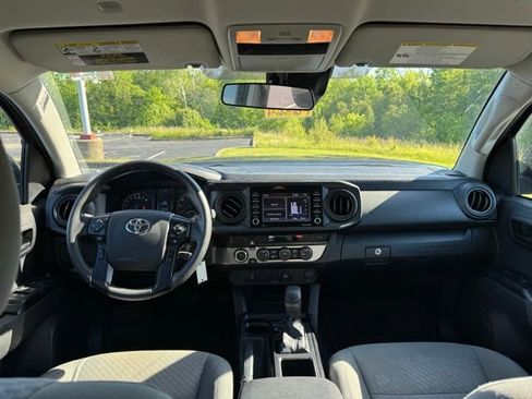 Certified 2023 Toyota Tacoma SR AWD/4WD image 14